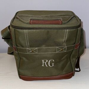 Cooler monogrammed RG